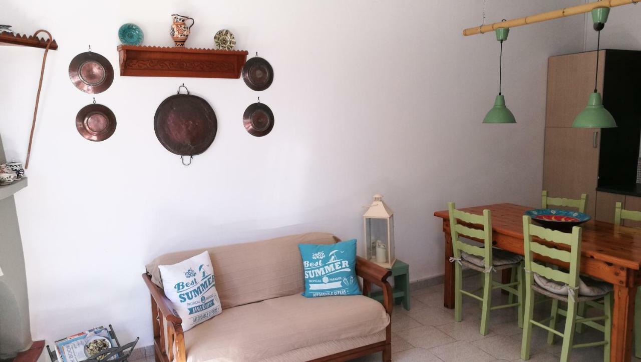 Villa Anemos Seaside House à Skyros Extérieur photo