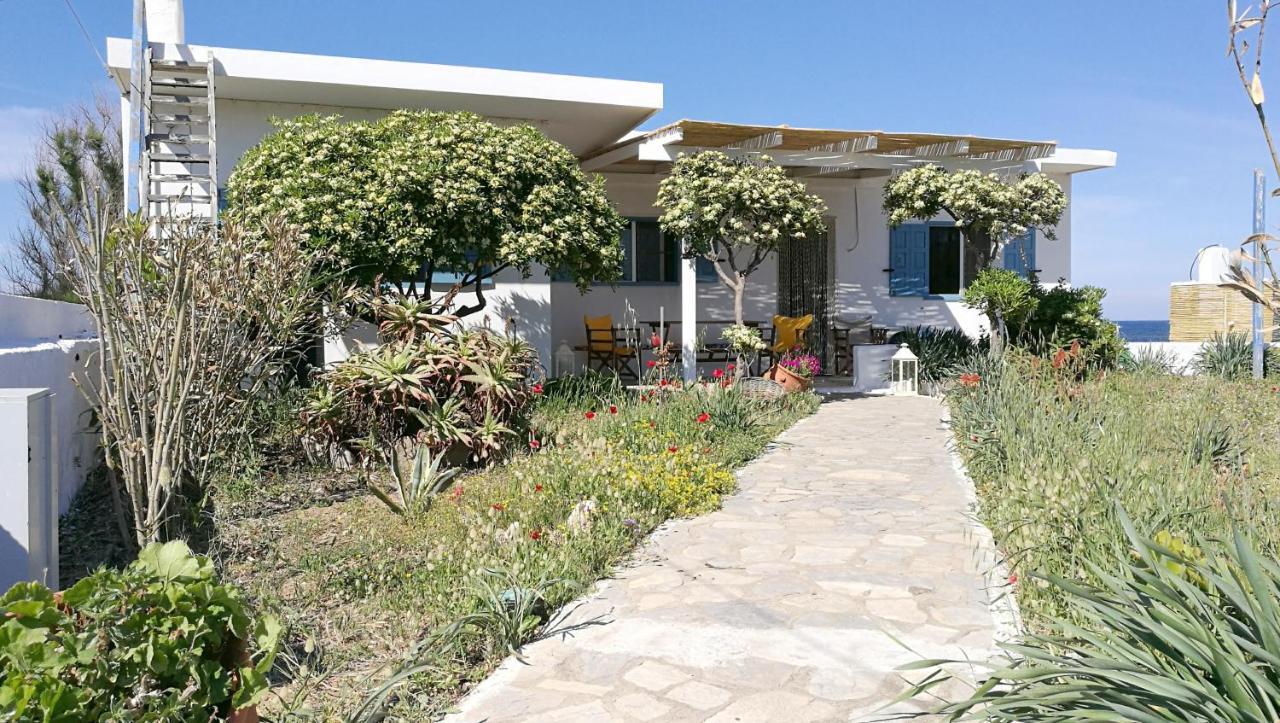 Villa Anemos Seaside House à Skyros Extérieur photo